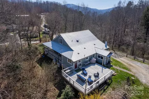 View/Area - 240 Henry Rd, Sylva, NC 28779 photo 6 of 13