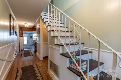 Entry Way - 240 Henry Rd, Sylva, NC 28779 photo 1 of 4