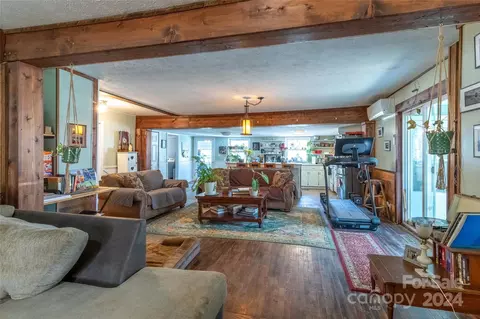 Living - 240 Henry Rd, Sylva, NC 28779 photo 3 of 3