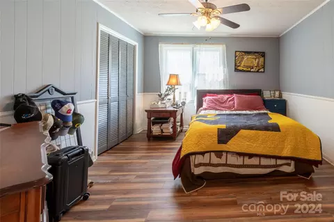 Bedroom - 240 Henry Rd, Sylva, NC 28779 photo 1 of 4