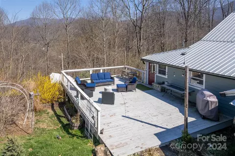 View/Area - 240 Henry Rd, Sylva, NC 28779 photo 5 of 13