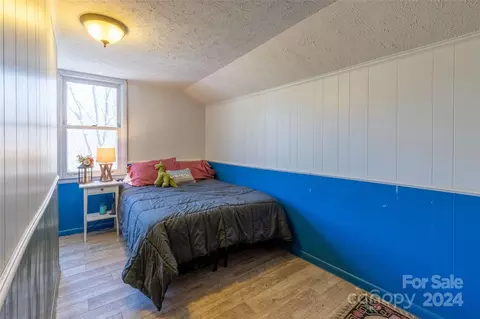 Bedroom - 240 Henry Rd, Sylva, NC 28779 photo 3 of 4