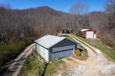Exterior - 240 Henry Rd, Sylva, NC 28779 photo 7 of 8