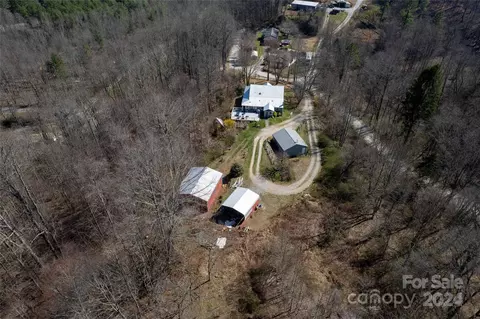 View/Area - 240 Henry Rd, Sylva, NC 28779 photo 7 of 13