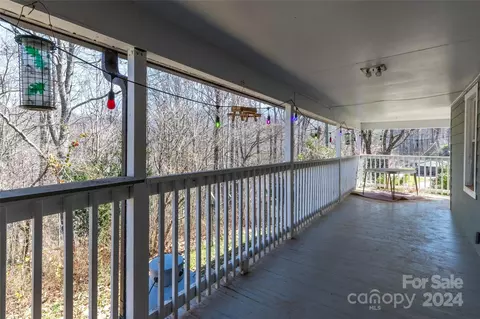 Exterior - 240 Henry Rd, Sylva, NC 28779 photo 4 of 8