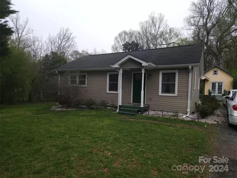 338 Craig St, Mount Holly, NC 28120