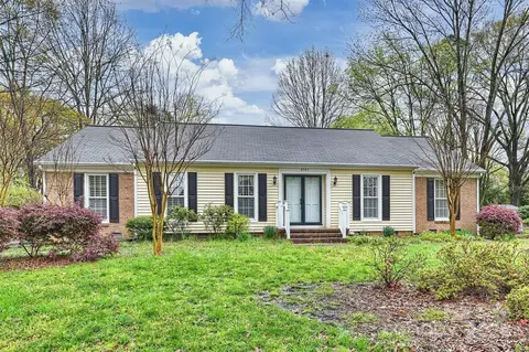 6747 Summerlin Pl, Charlotte, NC 28226