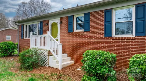 Exterior - 1503 County Home Rd, Conover, NC 28613 photo 4 of 12