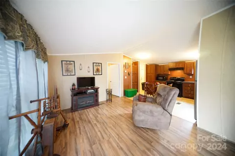 151 Peppertree Rd, Harmony, NC 28634 photo 6