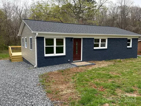 1905 Prestige Heights Dr, Conover, NC 28613