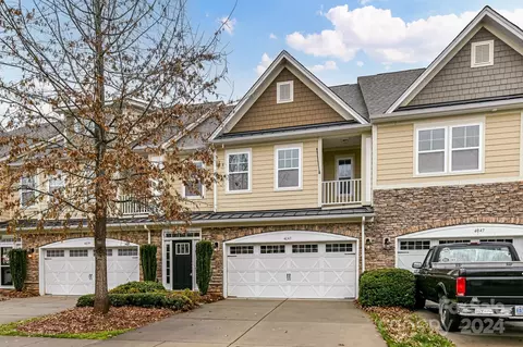 4043 La Crema Dr, Charlotte, NC 28214