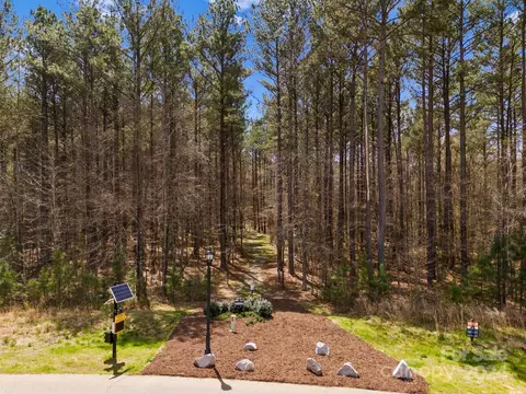 View/Area - 6084 Chimney Bluff Rd, Lancaster, SC 29720 photo 4 of 7