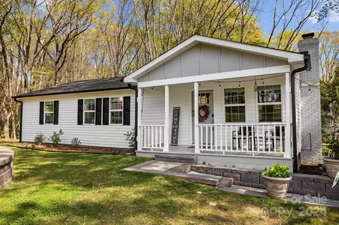 424 Arbor Dr, Waxhaw, NC 28173
