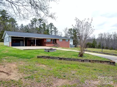 745 Lowrys Hwy, Chester, SC 29706