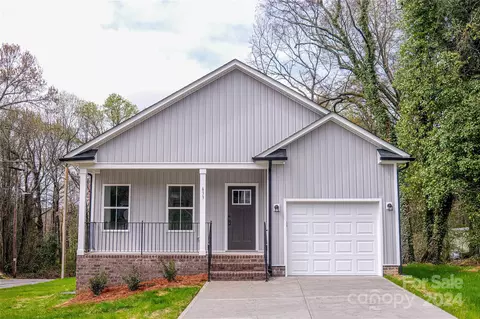 633 Harris Nw St NW, Concord, NC 28025