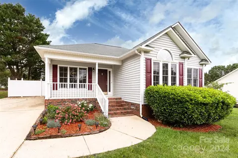 1658 Amanda Ln, Rock Hill, SC 29730