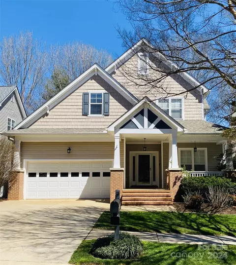 1407 Kenton Ln, Asheville, NC 28803