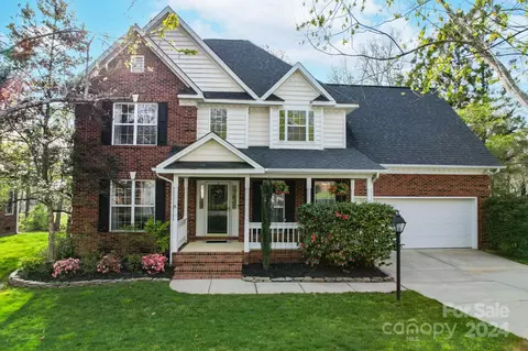 1916 Millbrook Ln, Matthews, NC 28104