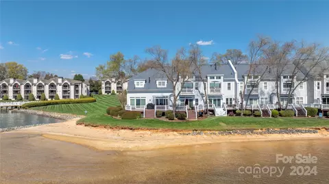 View/Area - 18716 Nautical Dr, Cornelius, NC 28031 photo 12 of 12