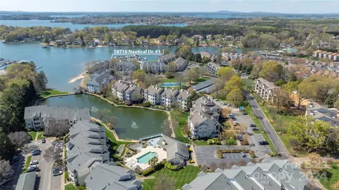 View/Area - 18716 Nautical Dr, Cornelius, NC 28031 photo 3 of 12