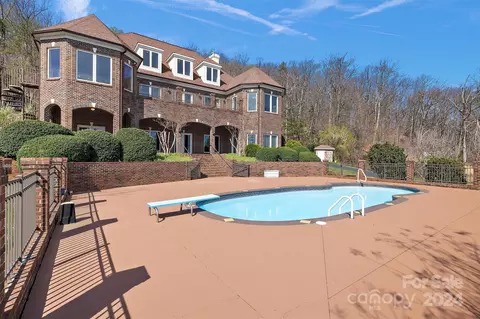 Exterior - 6206 Dwayne Starnes Dr, Hickory, NC 28602 photo 6 of 8