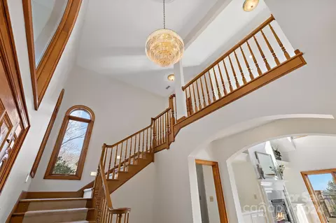 Entry Way - 6206 Dwayne Starnes Dr, Hickory, NC 28602 photo 3 of 3