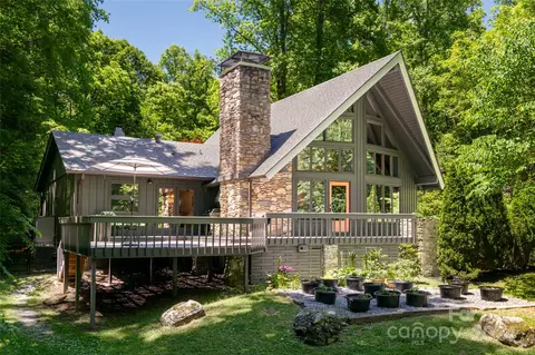 63 Hawks Lndg, Weaverville, NC 28787