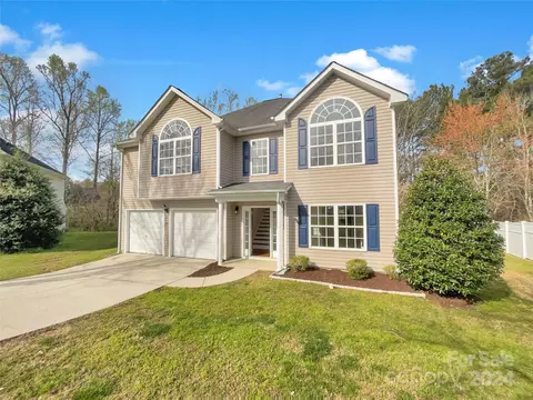 511 Cool Creek Dr, Rock Hill, SC 29732