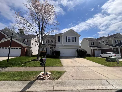 Exterior - 306 Lameshur Ln, Monroe, NC 28110 photo 2 of 5