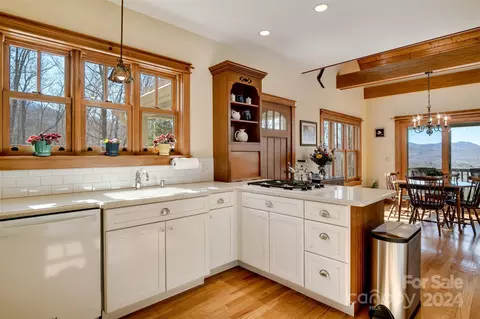 Kitchen - 1101 Fairview Rd, Sylva, NC 28779 photo 4 of 4