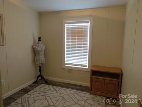 Bedroom - 173 Cedarvale Dr, Harmony, NC 28634 photo 6 of 6