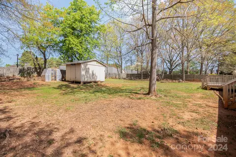 Exterior - 8195 Harmony Ln, Denver, NC 28037 photo 10 of 10