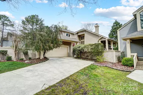 9535 Glenwater Dr, Charlotte, NC 28262