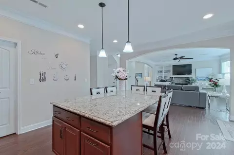 Kitchen - 79007 Ridgehaven Rd, Lancaster, SC 29720 photo 2 of 4