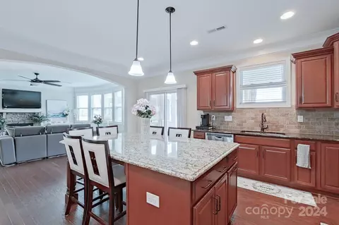 Kitchen - 79007 Ridgehaven Rd, Lancaster, SC 29720 photo 4 of 4