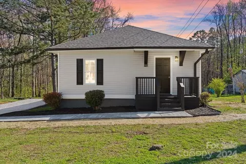 91 Crescent Ave, Gastonia, NC 28054