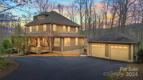 144 Rabbit Ridge Rd, Fletcher, NC 28732
