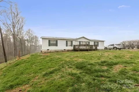 3 Star Flower Rd, Alexander, NC 28701 photo 3