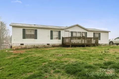 3 Star Flower Rd, Alexander, NC 28701