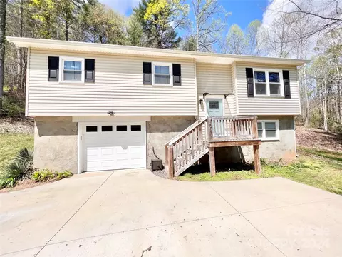 1474 Westfield Ct, Lenoir, NC 28645