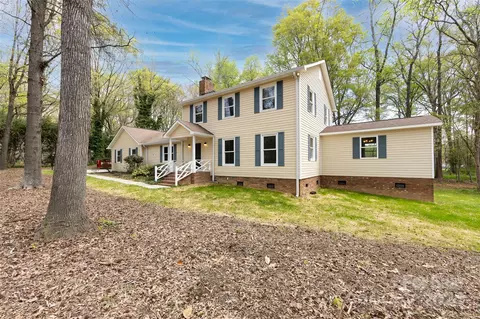 2920 Oakdale Dr, Unionville, NC 28110