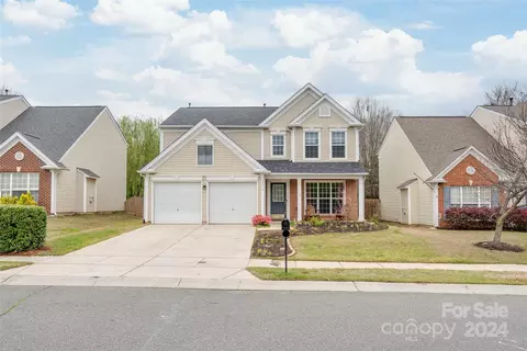 12213 Bobhouse Dr, Charlotte, NC 28277
