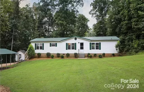 5849 Hardwood Ln, Concord, NC 28027