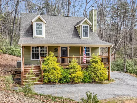 162 Adams Ln, Lake Lure, NC 28746