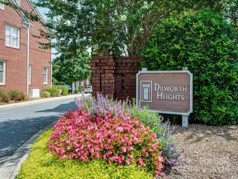 2715 Dilworth Heights Ln, Charlotte, NC 28209