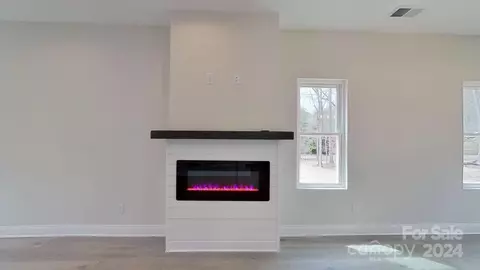 Living - 1220 Jamestowne Dr, Monroe, NC 28110 photo 2 of 4