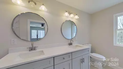 Bath - 1220 Jamestowne Dr, Monroe, NC 28110 photo 3 of 4