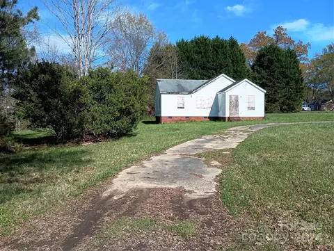 3937 New Hope Rd, Gastonia, NC 28056
