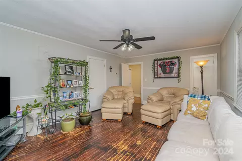 Living - 435 S Main St, Stanley, NC 28164 photo 5 of 6