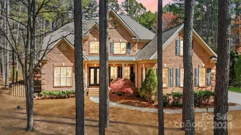 157 Magnolia Farms Ln, Mooresville, NC 28117